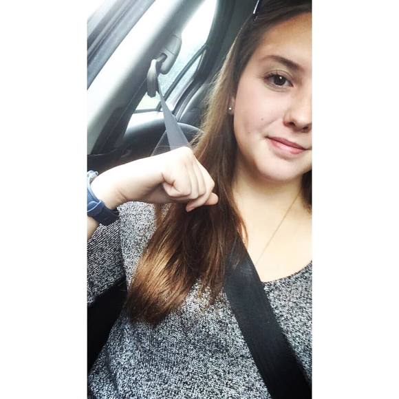 Meet your Posher, Maryse - Picture 1 of 1